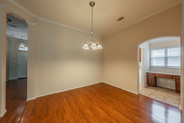 8241 Lauren Way, Watauga, TX 76148