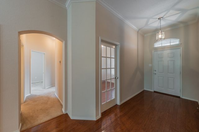 8241 Lauren Way, Watauga, TX 76148