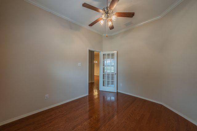 8241 Lauren Way, Watauga, TX 76148