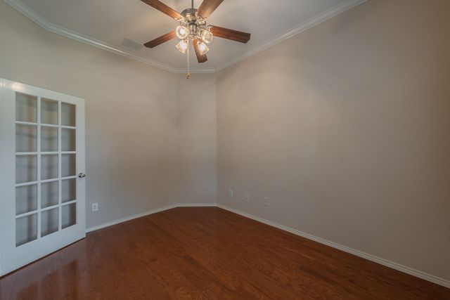 8241 Lauren Way, Watauga, TX 76148