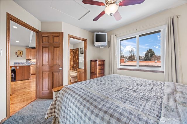 222 Parkway Drive, Manson, WA 98831