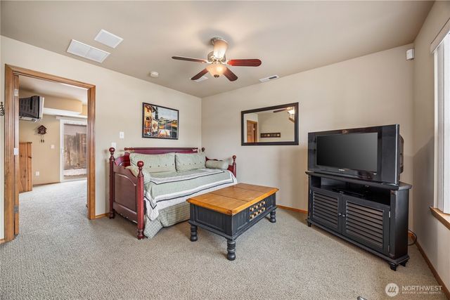 222 Parkway Drive, Manson, WA 98831