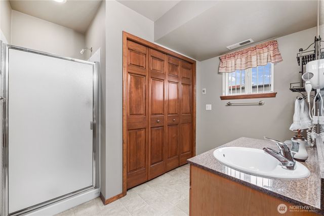 222 Parkway Drive, Manson, WA 98831