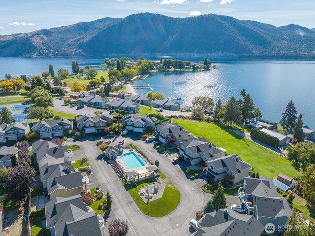 222 Parkway Drive, Manson, WA 98831