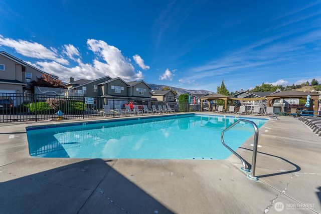 222 Parkway Drive, Manson, WA 98831