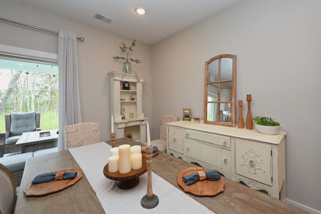 1144 Lock 4 Rd Unit J4, Gallatin, TN 37066