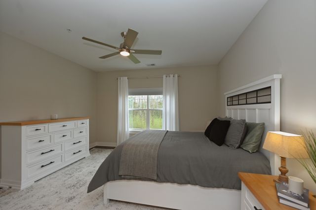 1144 Lock 4 Rd Unit J4, Gallatin, TN 37066