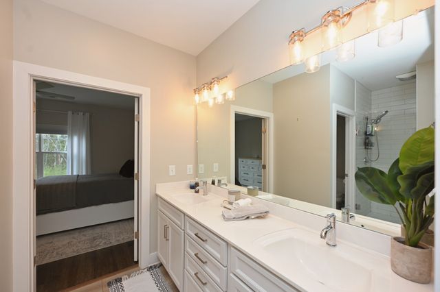 1144 Lock 4 Rd Unit J4, Gallatin, TN 37066