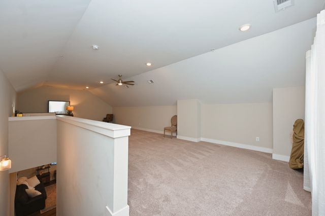 1144 Lock 4 Rd Unit J4, Gallatin, TN 37066