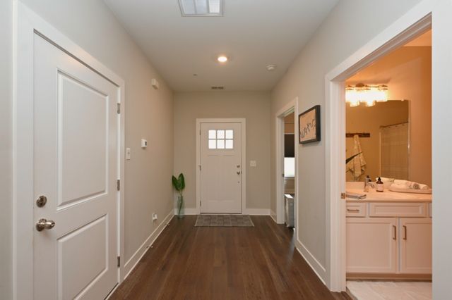 1144 Lock 4 Rd Unit J4, Gallatin, TN 37066