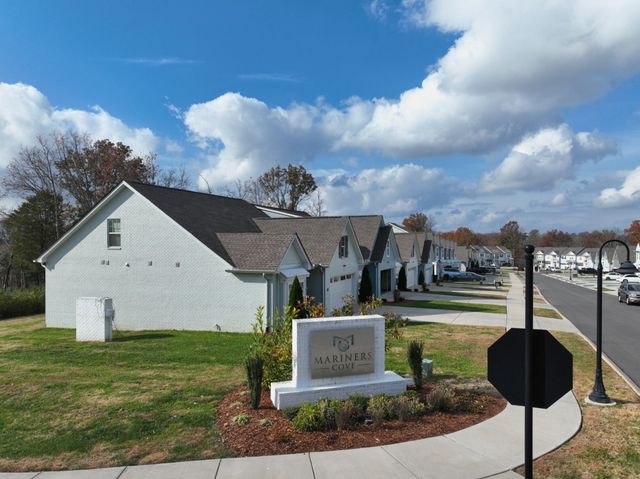 1144 Lock 4 Rd Unit J4, Gallatin, TN 37066