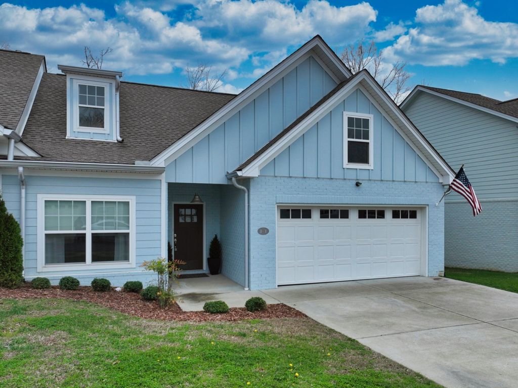 1144 Lock 4 Rd Unit J4, Gallatin, TN 37066