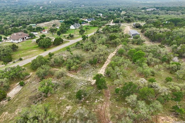 964 WAGON WHEEL DR, Spring Branch, TX 78070