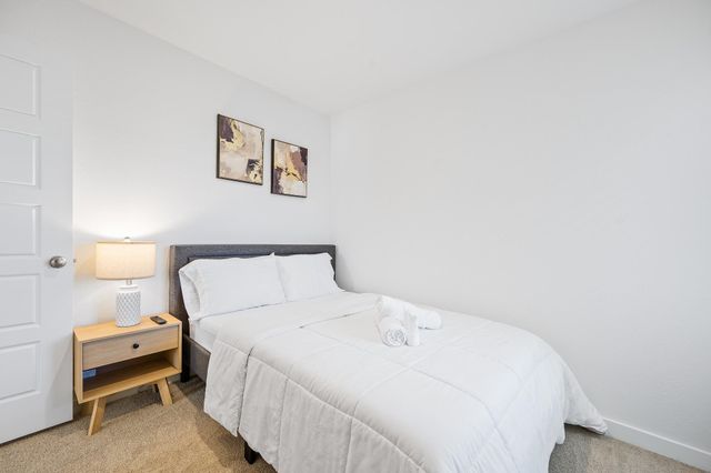 1940 Velvet Oak Ln, Conroe, TX 77304