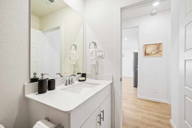 1940 Velvet Oak Ln, Conroe, TX 77304