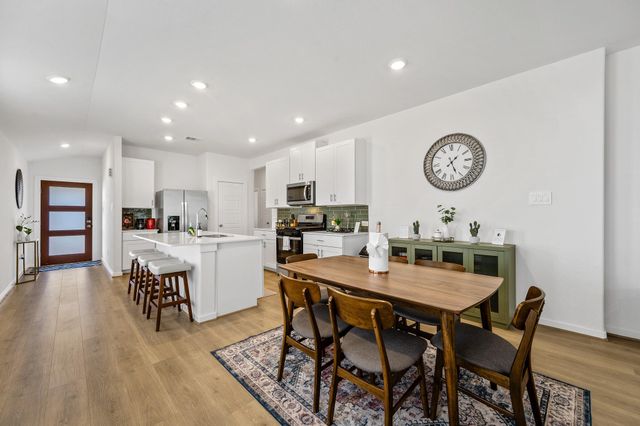 1940 Velvet Oak Ln, Conroe, TX 77304