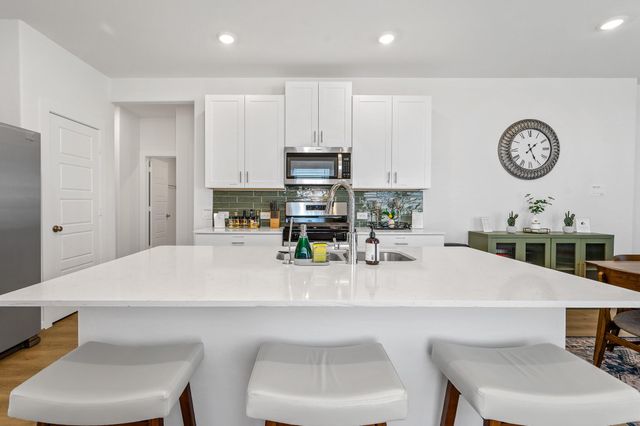 1940 Velvet Oak Ln, Conroe, TX 77304