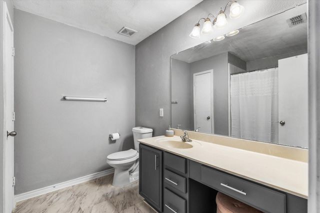 8610 Mountain Bluff, Dallas, TX 75227