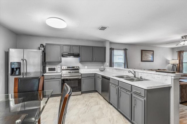 8610 Mountain Bluff, Dallas, TX 75227