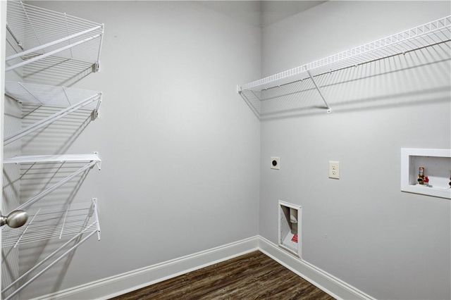 1370 Sugar Glen Court, Lawrenceville, GA 30044