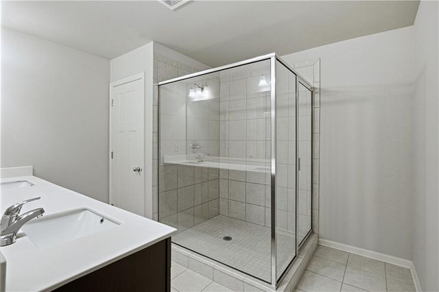 1370 Sugar Glen Court, Lawrenceville, GA 30044