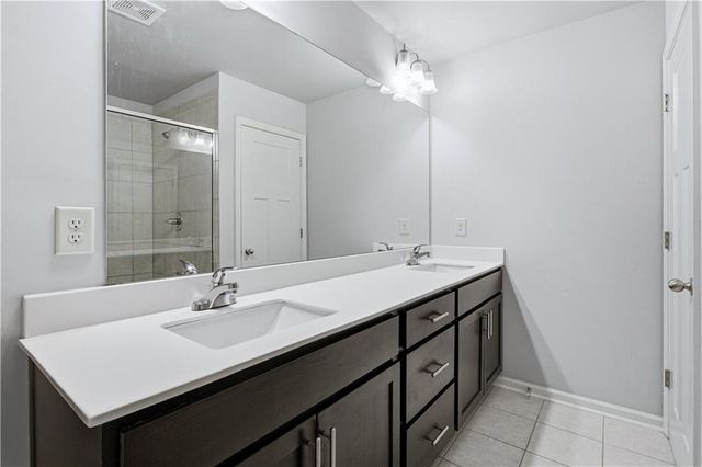 1370 Sugar Glen Court, Lawrenceville, GA 30044