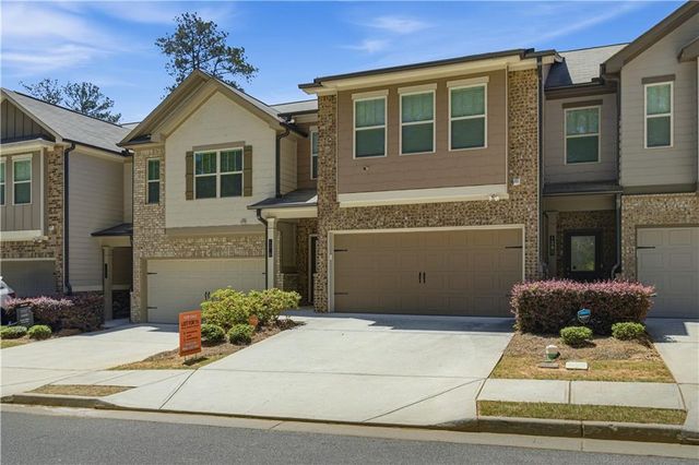 1370 Sugar Glen Court, Lawrenceville, GA 30044