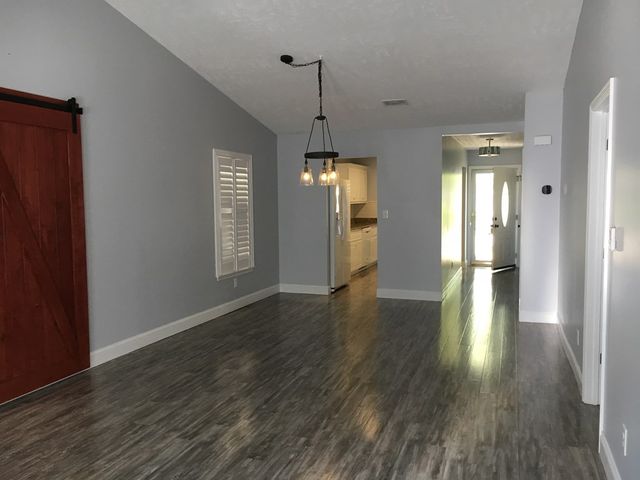 116 W Middlebury Lane SW, Aiken, SC 29803