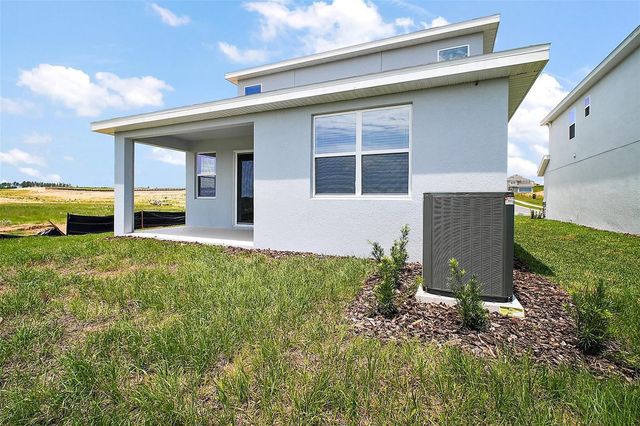 2416 JUNIPER BERRY DRIVE, Minneola, FL 34715