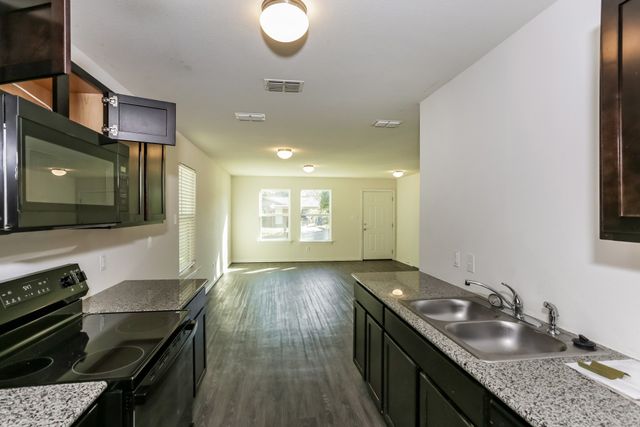 408 Jonathan Street, Athens, TX 75751