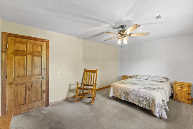 489 Page Dr, Mount Juliet, TN 37122