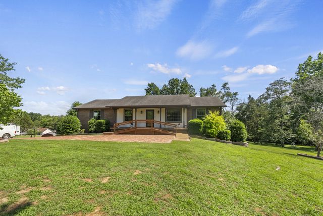 489 Page Dr, Mount Juliet, TN 37122