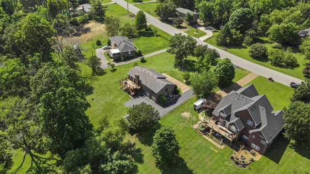 489 Page Dr, Mount Juliet, TN 37122