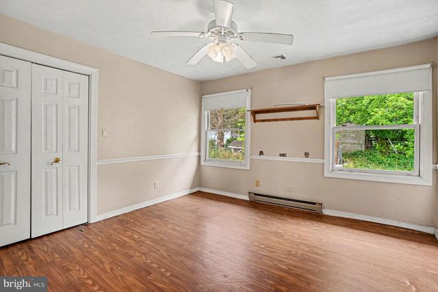 856 OLD FORGE RD, New Cumberland, PA 17070