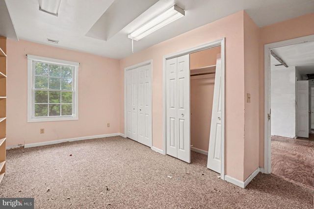 856 OLD FORGE RD, New Cumberland, PA 17070