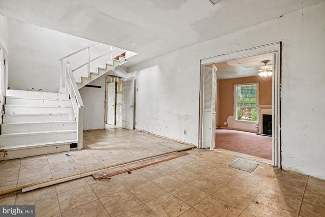 856 OLD FORGE RD, New Cumberland, PA 17070