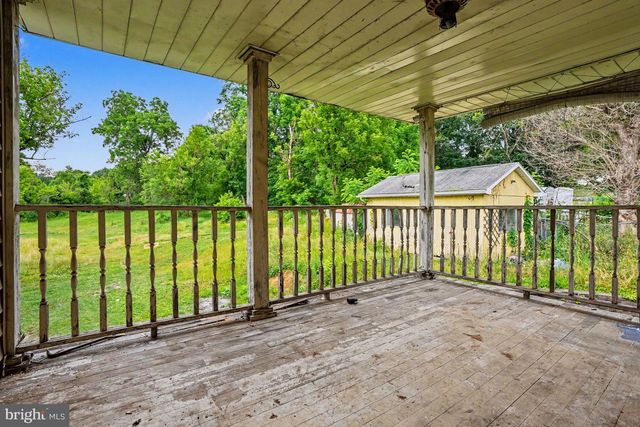 856 OLD FORGE RD, New Cumberland, PA 17070