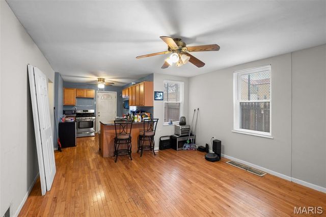 2335 Louisiana Avenue, St Louis, MO 63104