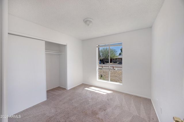 1826 W BEHREND Drive, Phoenix, AZ 85027