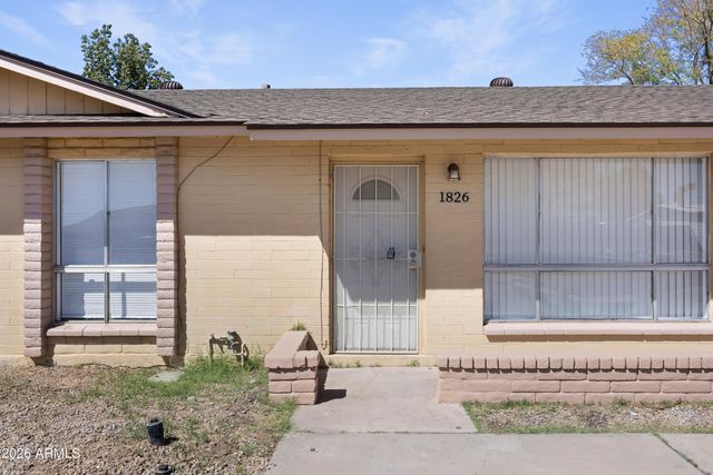 1826 W BEHREND Drive, Phoenix, AZ 85027