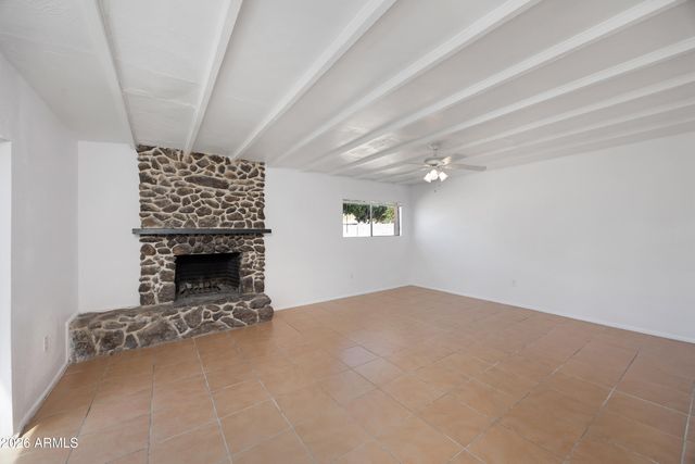 1826 W BEHREND Drive, Phoenix, AZ 85027