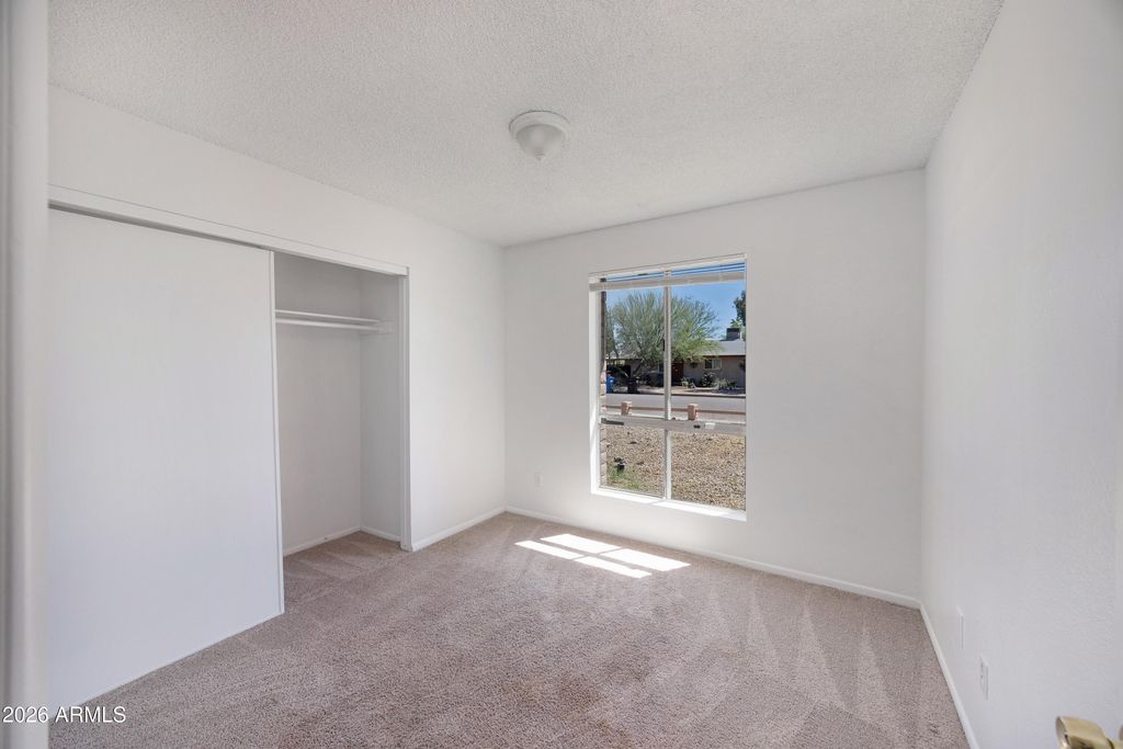Image 19 of property listing at 1826 W BEHREND Drive, Phoenix, AZ 85027