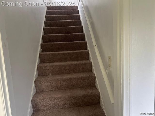 18693 Whitcomb Street, Detroit, MI 48235