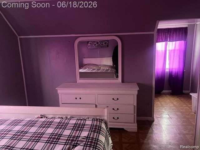 18693 Whitcomb Street, Detroit, MI 48235