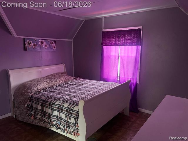 18693 Whitcomb Street, Detroit, MI 48235