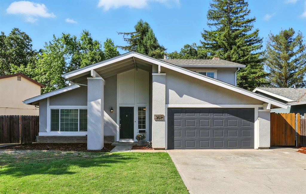3014 Nikol St, Sacramento, CA 95826