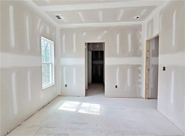 331 Appaloosa Drive, Spring Lake, NC 28390