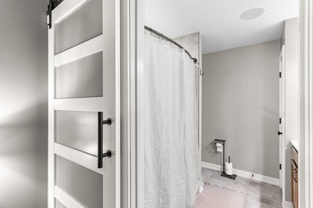 6420 GAIL CT, Hallsville, MO 65255