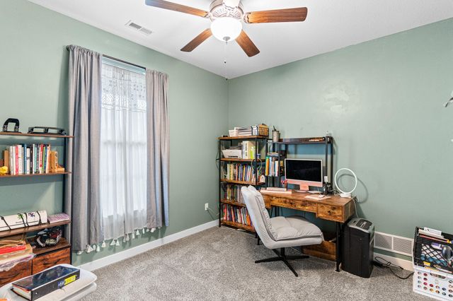 6420 GAIL CT, Hallsville, MO 65255