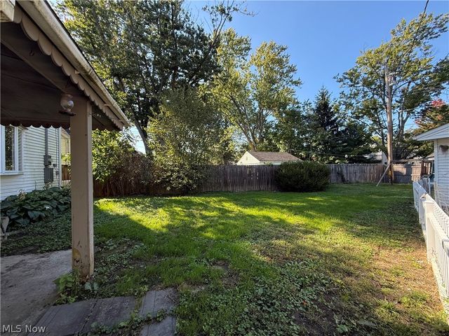 268 Dowd Road, Elyria, OH 44035